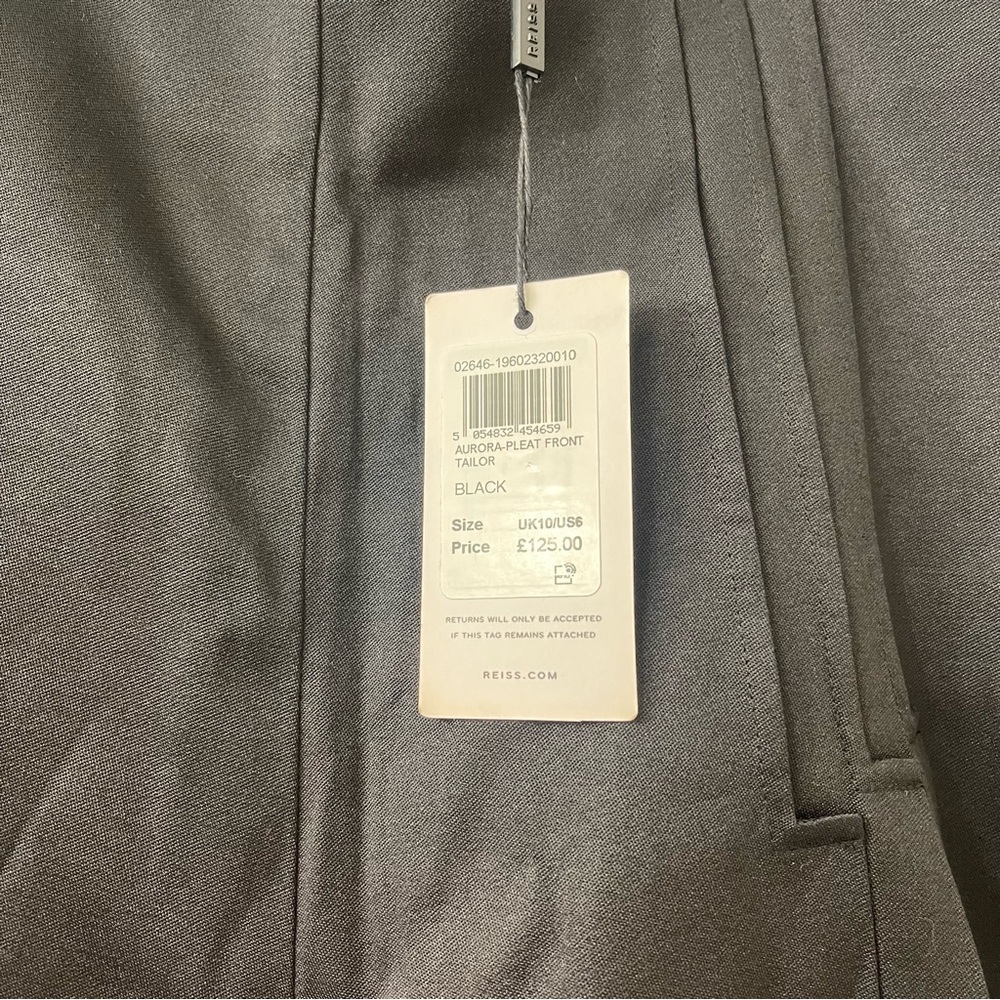 Reiss Black Women's Shorts - Picture 5 of 10